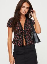 Hunton Short Sleeve Top Black Floral