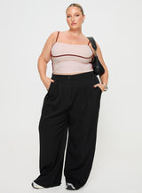 Maidenwell Contrast Top Pink Curve