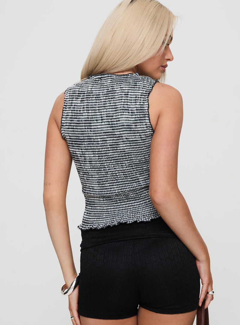Plastic Hearts Top Black
