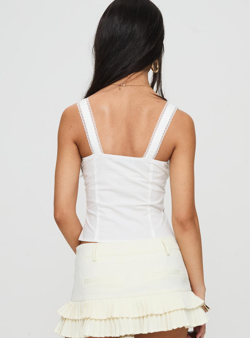 Hatching Top White