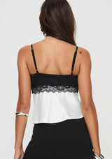 First Class Top White / Black