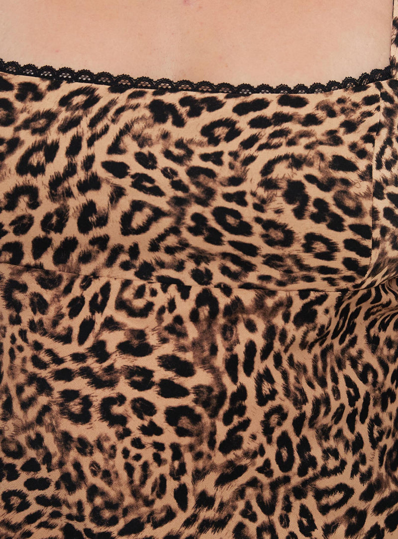 Jaquelyn Top Leopard Curve