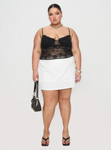 Kerr Lace Top Black Curve