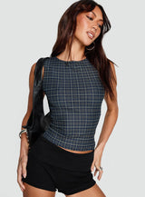 Your Main One Top Navy Check